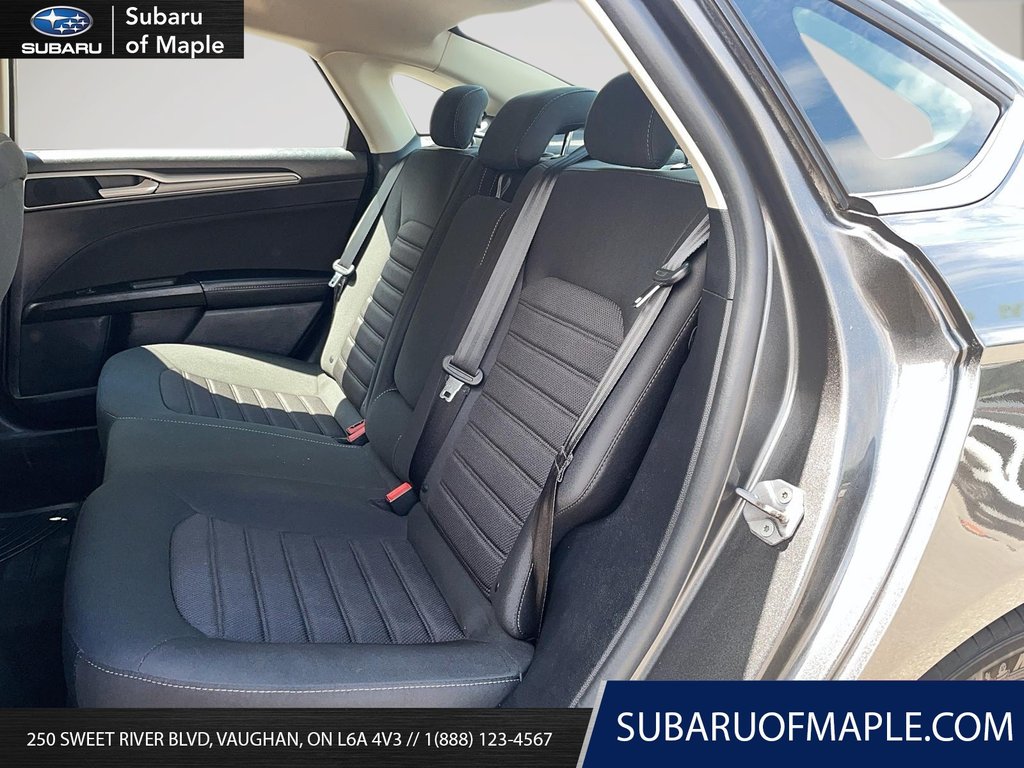 2019 Ford Fusion SE FWD in Vaughan, Ontario - 10 - w1024h768px