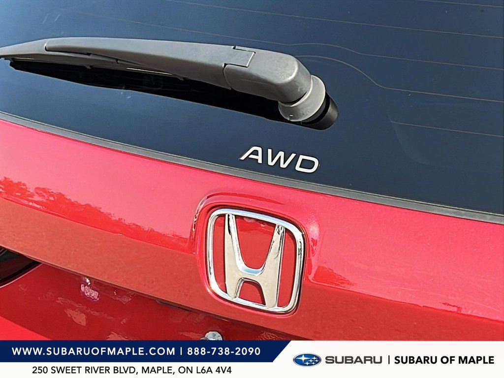 2023 Honda CR-V Touring Hybrid 4WD in Vaughan, Ontario - 11 - w1024h768px