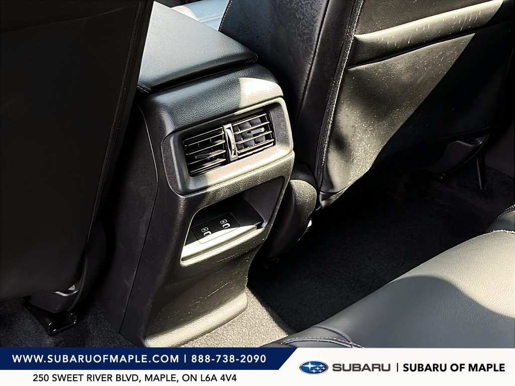 2023 Honda CR-V Touring Hybrid 4WD in Vaughan, Ontario - 25 - w1024h768px