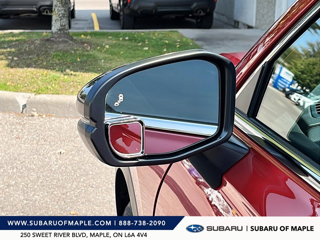 2023 Honda CR-V Touring Hybrid 4WD in Vaughan, Ontario - 8 - w1024h768px