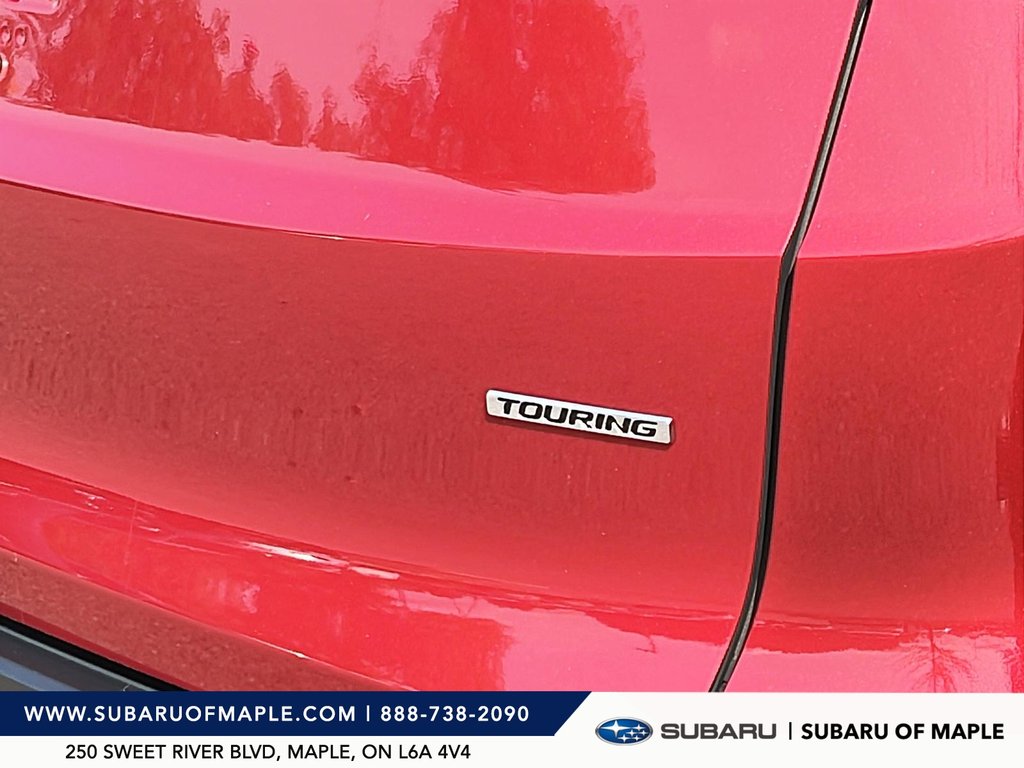 2023 Honda CR-V Touring Hybrid 4WD in Vaughan, Ontario - 10 - w1024h768px