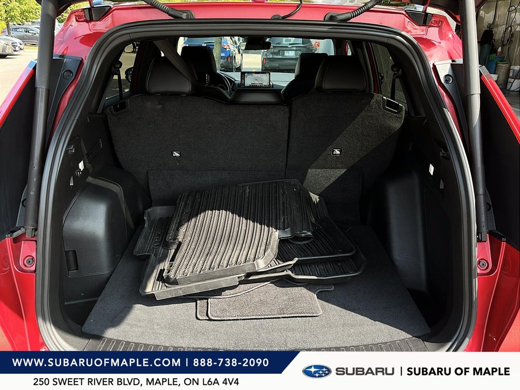 2023 Honda CR-V Touring Hybrid 4WD in Vaughan, Ontario - 26 - w1024h768px