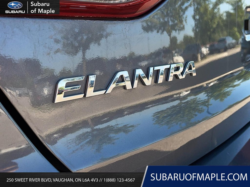 2017 Hyundai Elantra Sedan GLS in Vaughan, Ontario - 16 - w1024h768px