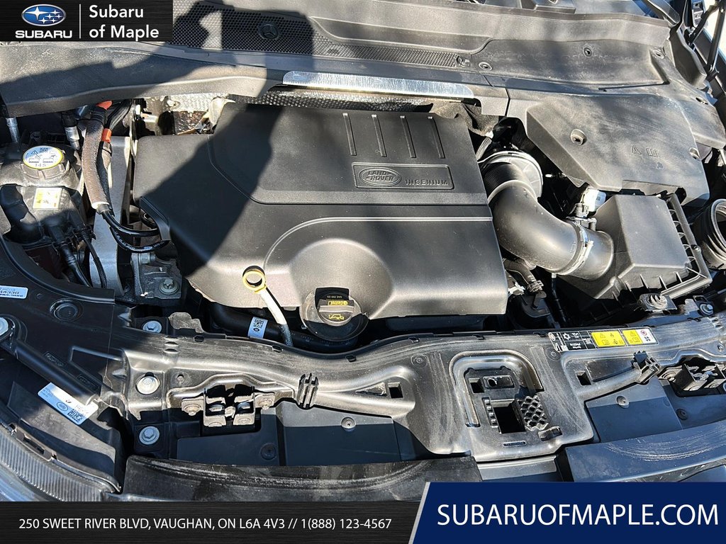 2024 Land Rover Discovery Sport P250 Dynamic SE in Vaughan, Ontario - 8 - w1024h768px