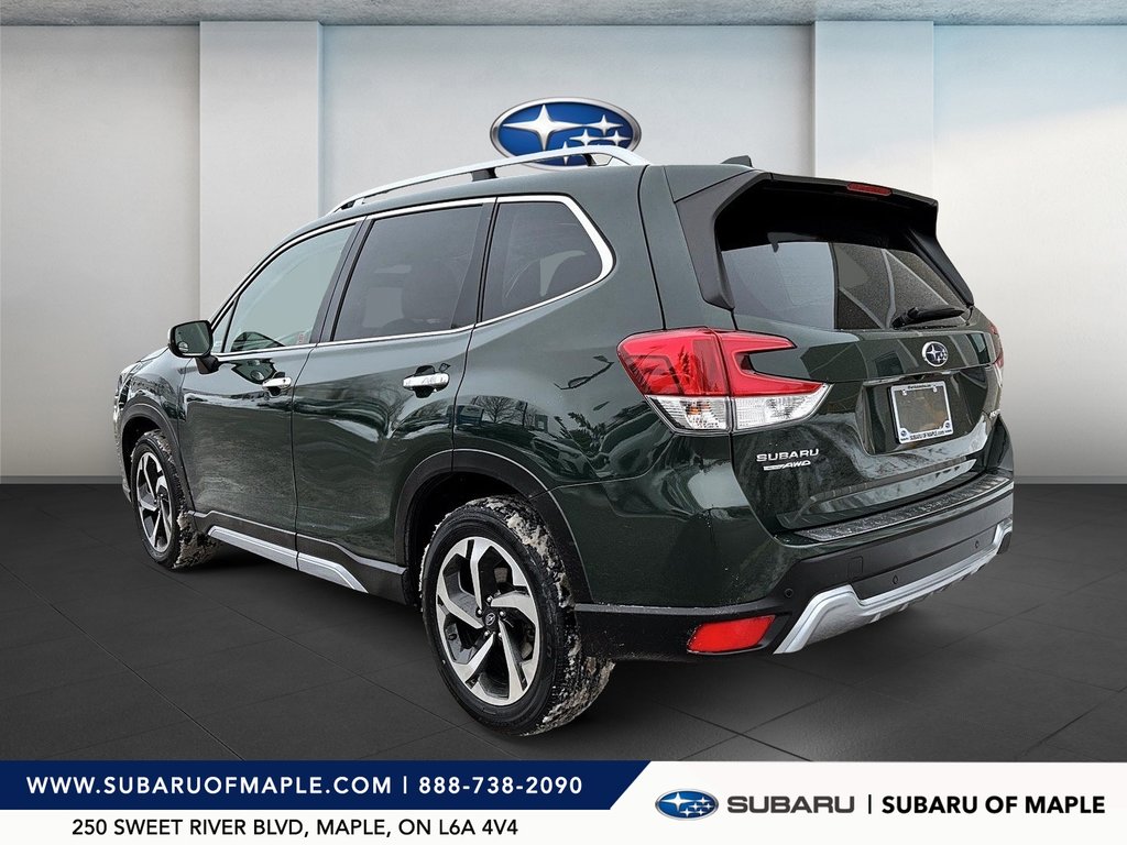 2022 Subaru Forester Premier CVT in Vaughan, Ontario - 4 - w1024h768px