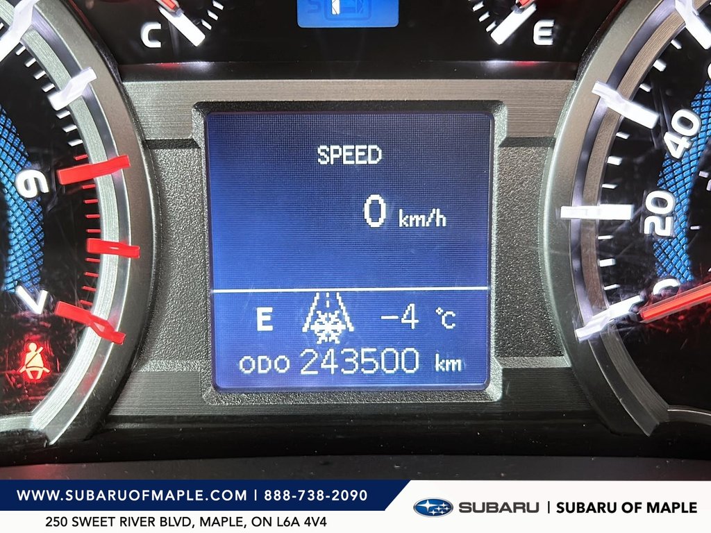 2017  4Runner SR5 V6 5A in Vaughan, Ontario - 11 - w1024h768px