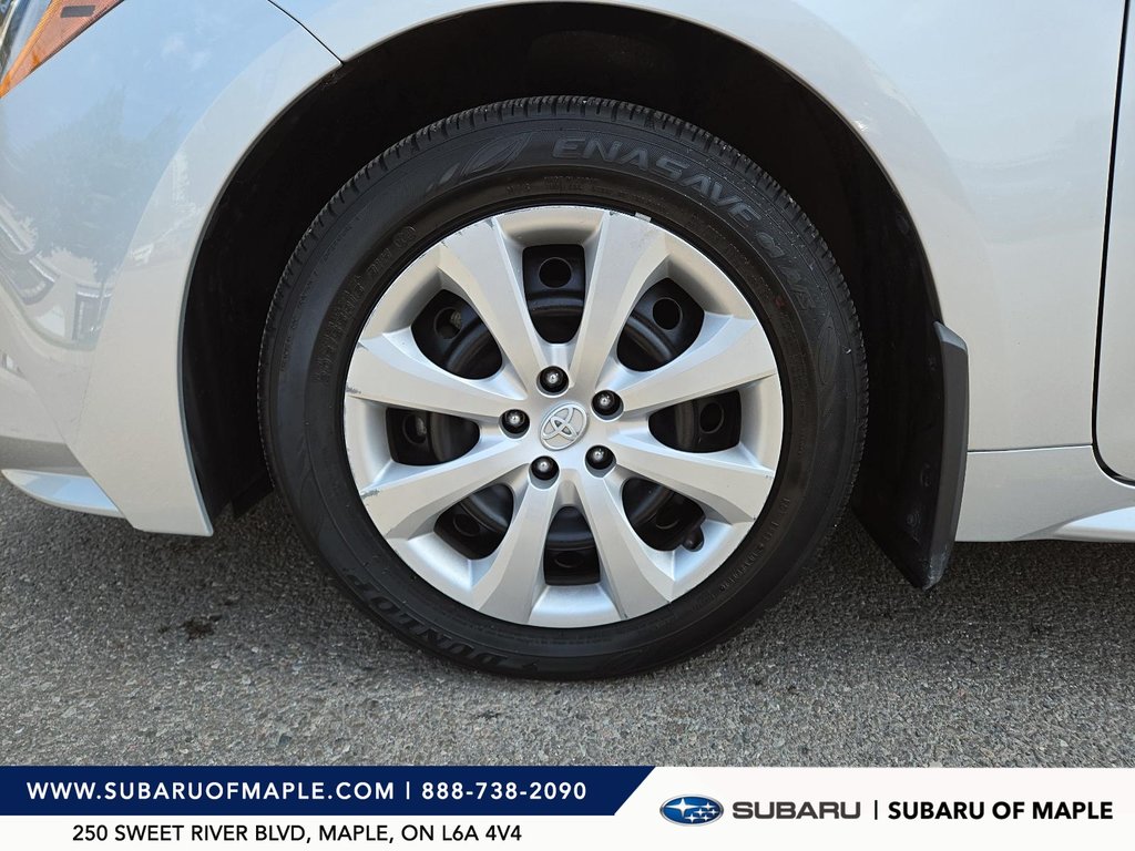 2020 Toyota Corolla 4-door Sedan LE CVT in Vaughan, Ontario - 7 - w1024h768px