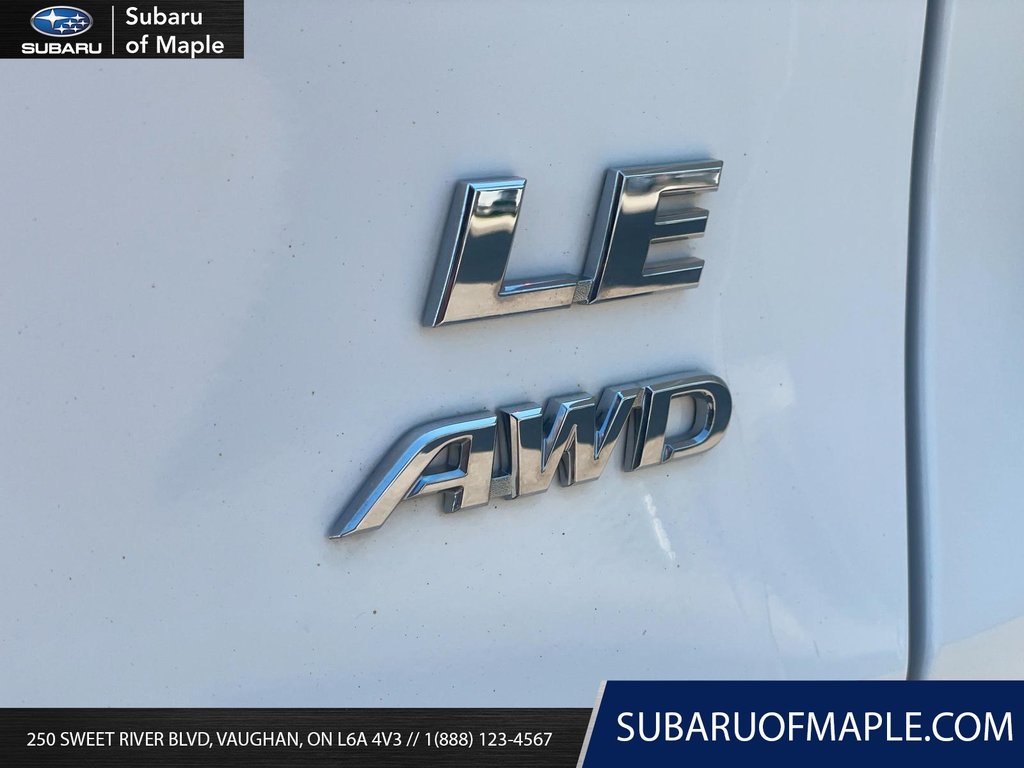 2020 Toyota RAV4 AWD LE in Vaughan, Ontario - 16 - w1024h768px