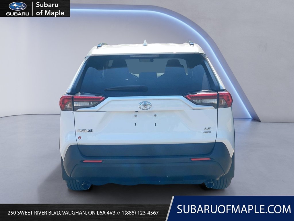 2020 Toyota RAV4 AWD LE in Vaughan, Ontario - 3 - w1024h768px