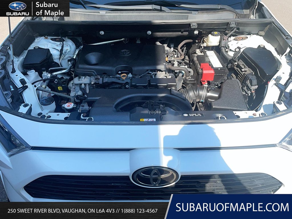 2020 Toyota RAV4 AWD LE in Vaughan, Ontario - 8 - w1024h768px