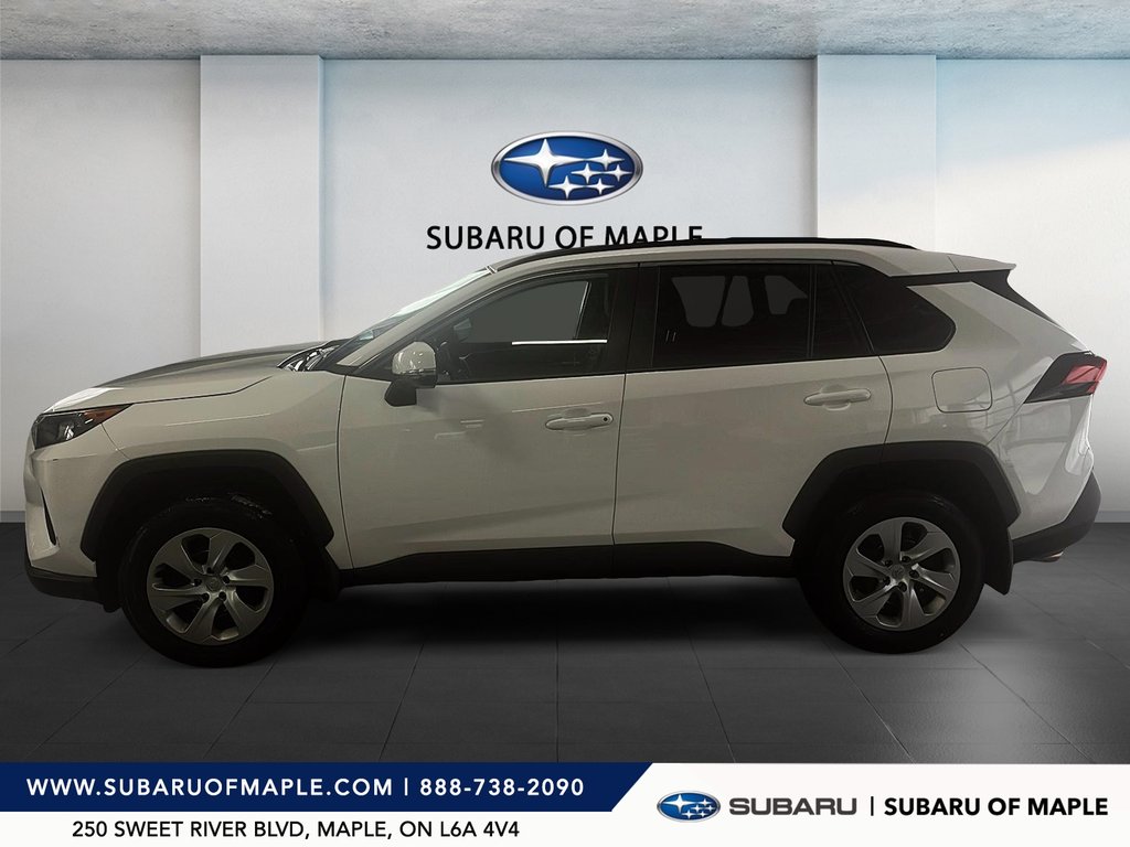 2021 Toyota RAV4 LE FWD in Vaughan, Ontario - 5 - w1024h768px