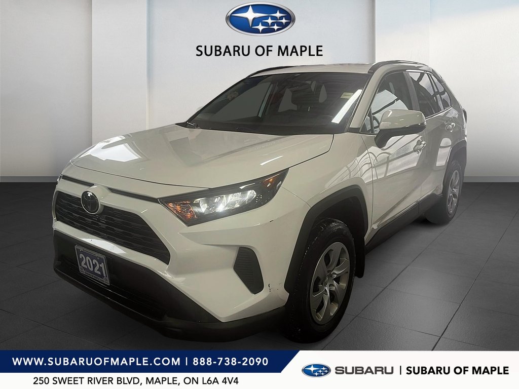 2021 Toyota RAV4 LE FWD in Vaughan, Ontario - 1 - w1024h768px