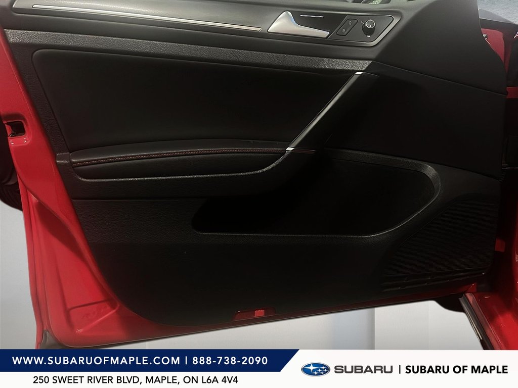2018 Volkswagen Golf GTI 5-Dr 2.0T Autobahn 6sp in Vaughan, Ontario - 11 - w1024h768px