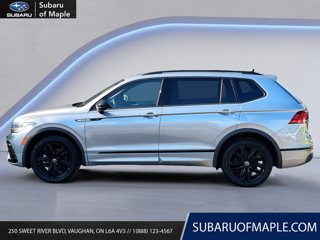 2022 Volkswagen Tiguan Comfortline R-Line Black 2.0T 8sp at w/Tip 4M in Vaughan, Ontario - 5 - w1024h768px