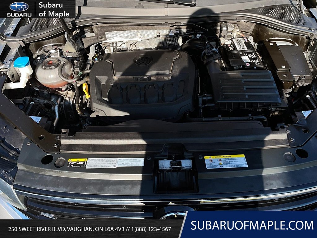 2022 Volkswagen Tiguan Comfortline R-Line Black 2.0T 8sp at w/Tip 4M in Vaughan, Ontario - 8 - w1024h768px