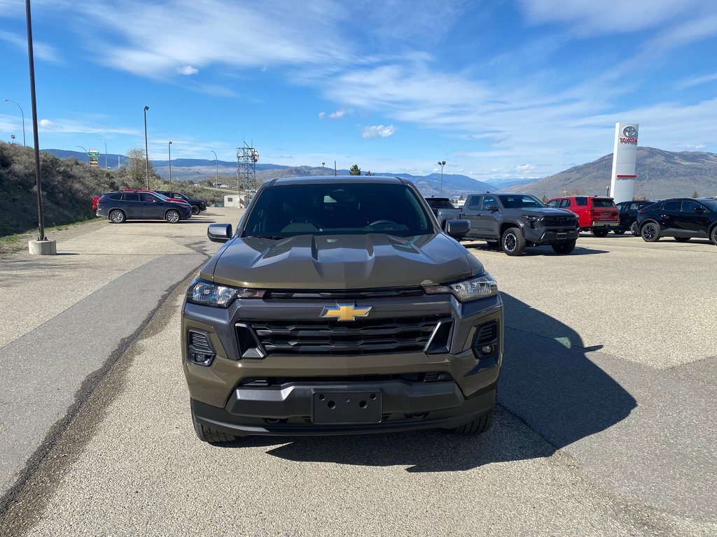 2024 Chevrolet Colorado 4WD LT in Kamloops, British Columbia - 8 - w1024h768px