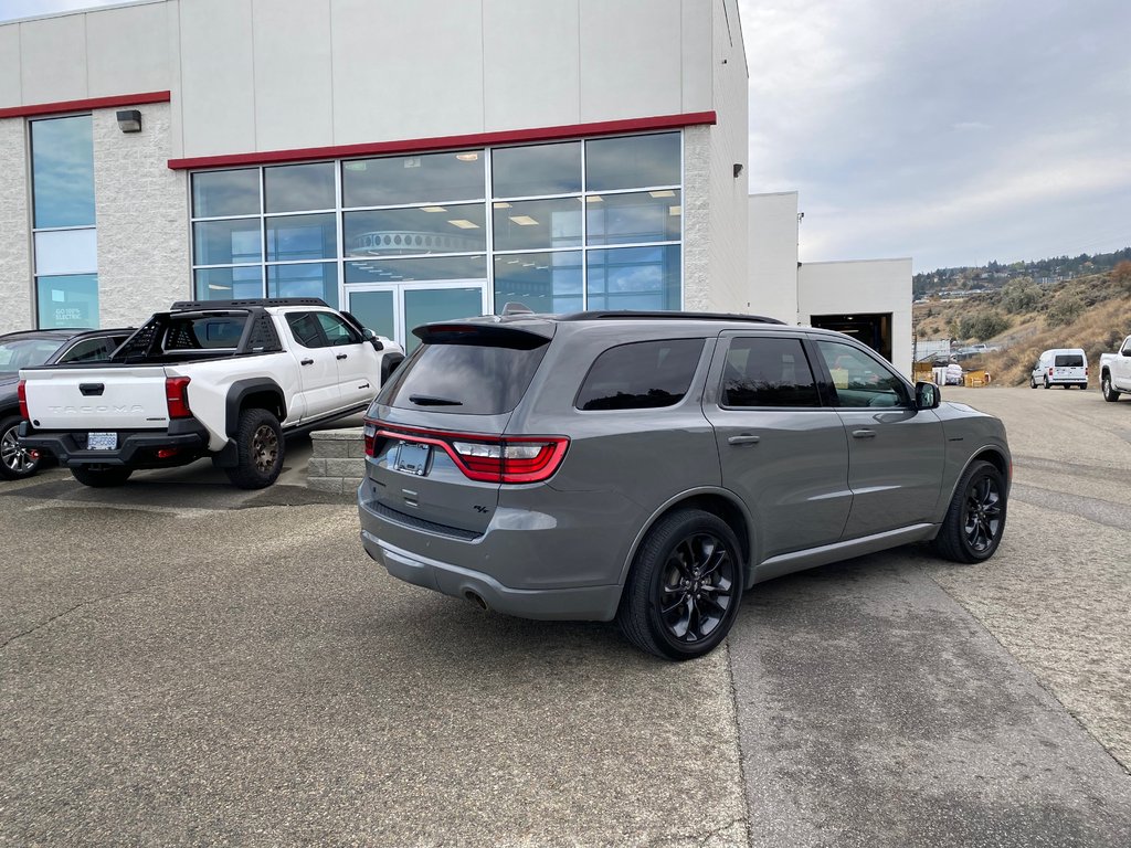 2021 Dodge Durango R/T in Kamloops, British Columbia - 3 - w1024h768px