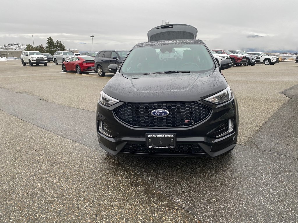 2021 Ford Edge ST in Kamloops, British Columbia - 14 - w1024h768px