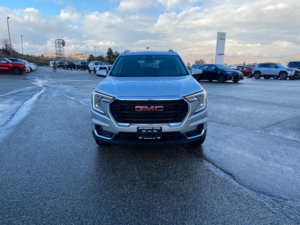 2022 GMC Terrain SLE in Kamloops, British Columbia - 7 - w1024h768px