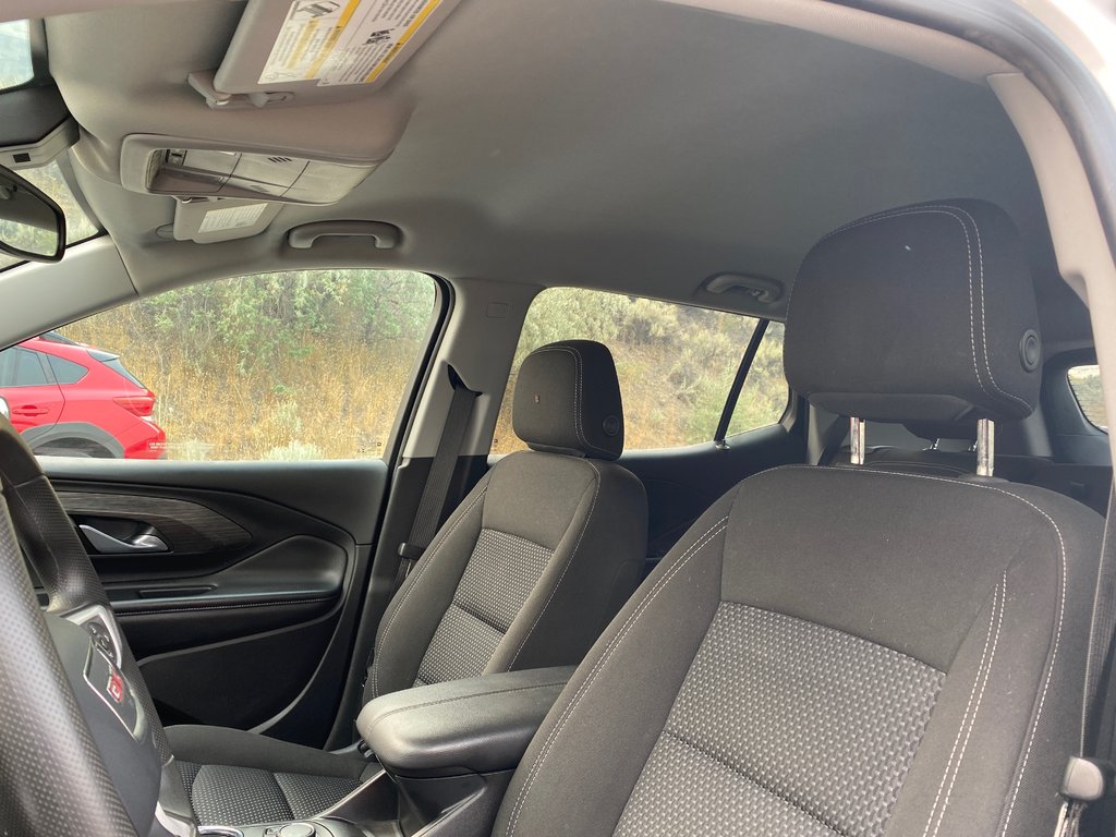 2024 GMC Terrain SLE in Kamloops, British Columbia - 10 - w1024h768px