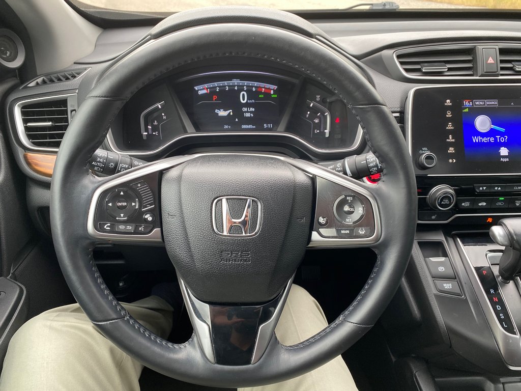 2017 Honda CR-V Touring in Kamloops, British Columbia - 14 - w1024h768px