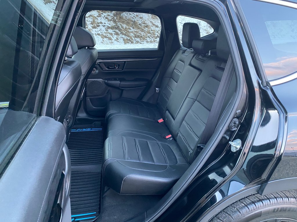 2020 Honda CR-V Black Edition in Kamloops, British Columbia - 12 - w1024h768px