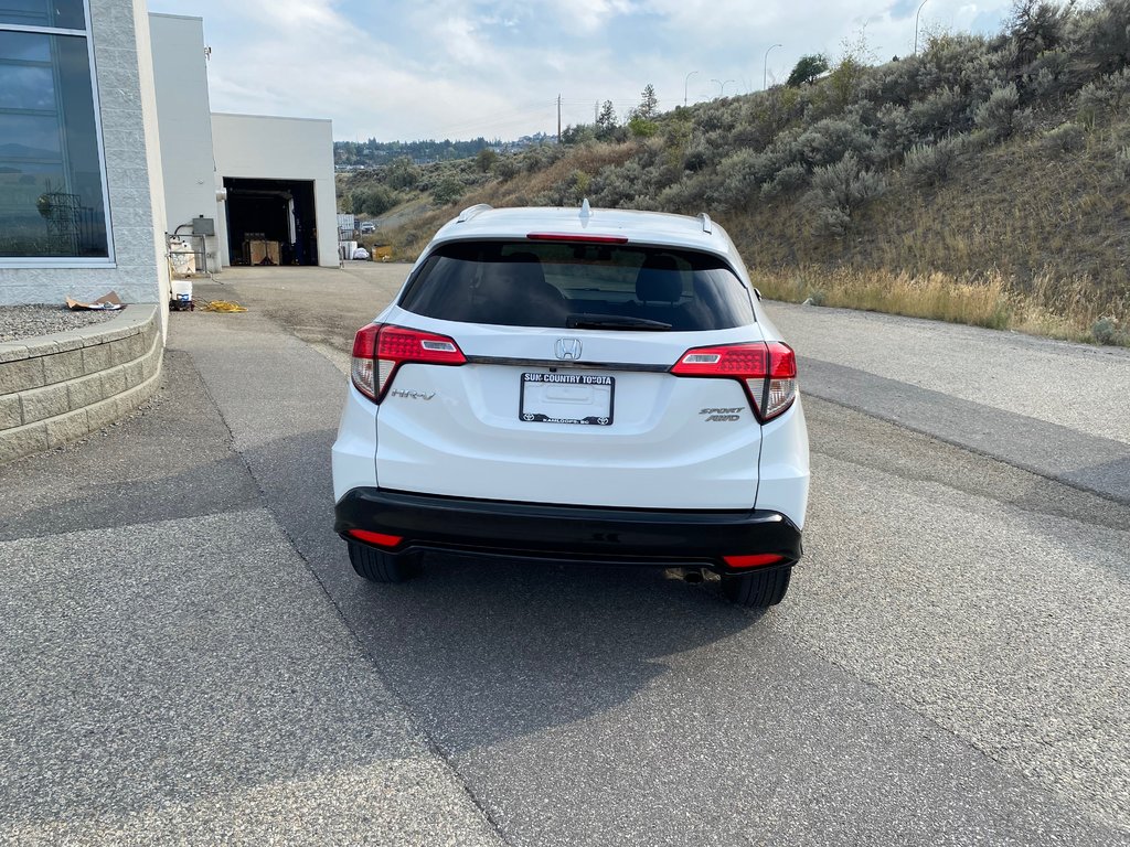 2022 Honda HR-V Sport in Kamloops, British Columbia - 4 - w1024h768px