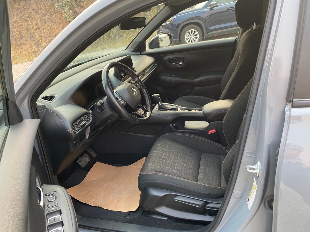 2023 Honda HR-V Sport in Kamloops, British Columbia - 8 - w1024h768px