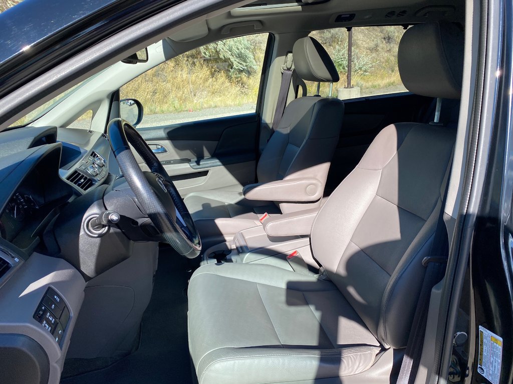 2016 Honda Odyssey EX-L in Kamloops, British Columbia - 13 - w1024h768px