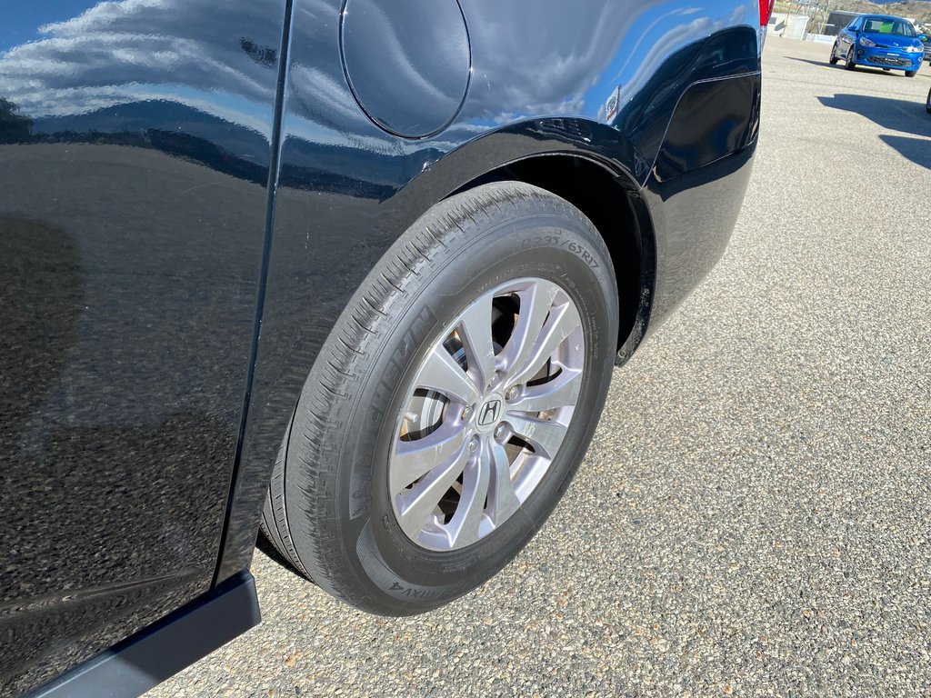 2016 Honda Odyssey EX-L in Kamloops, British Columbia - 9 - w1024h768px