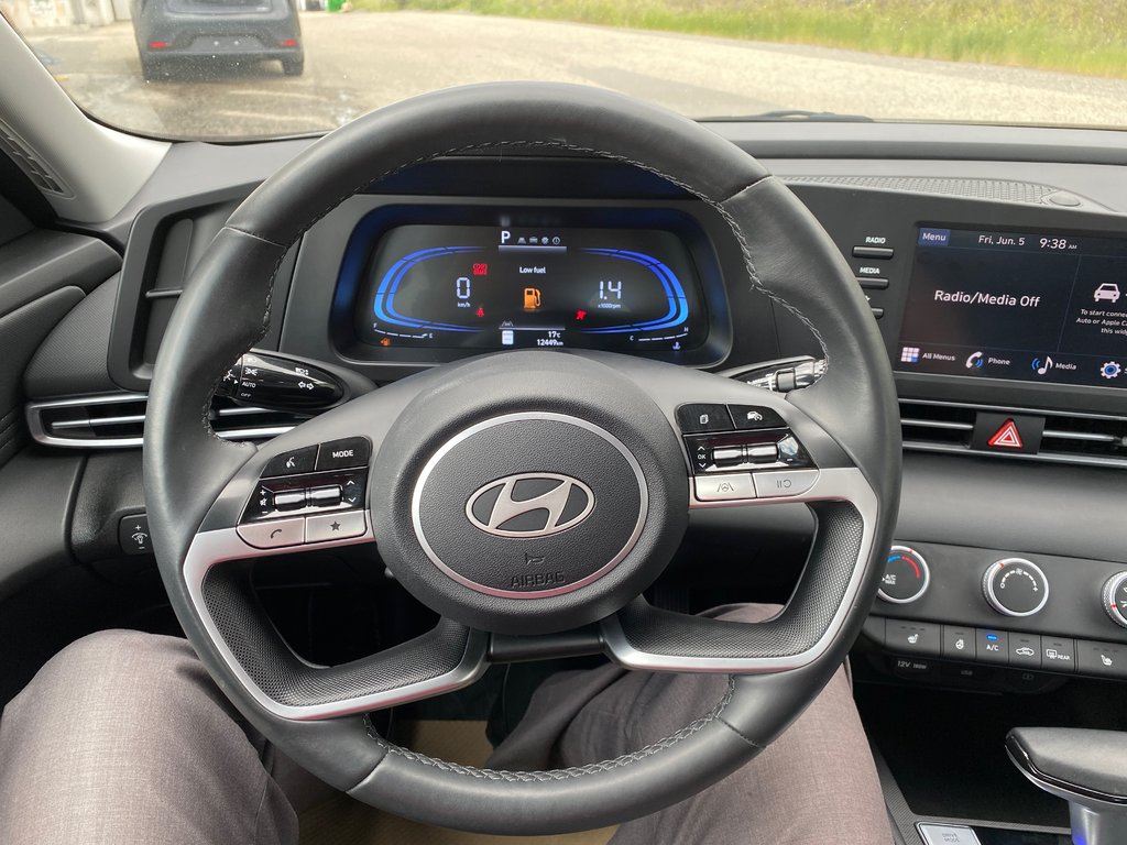 2025 Hyundai Elantra Preferred in Kamloops, British Columbia - 15 - w1024h768px