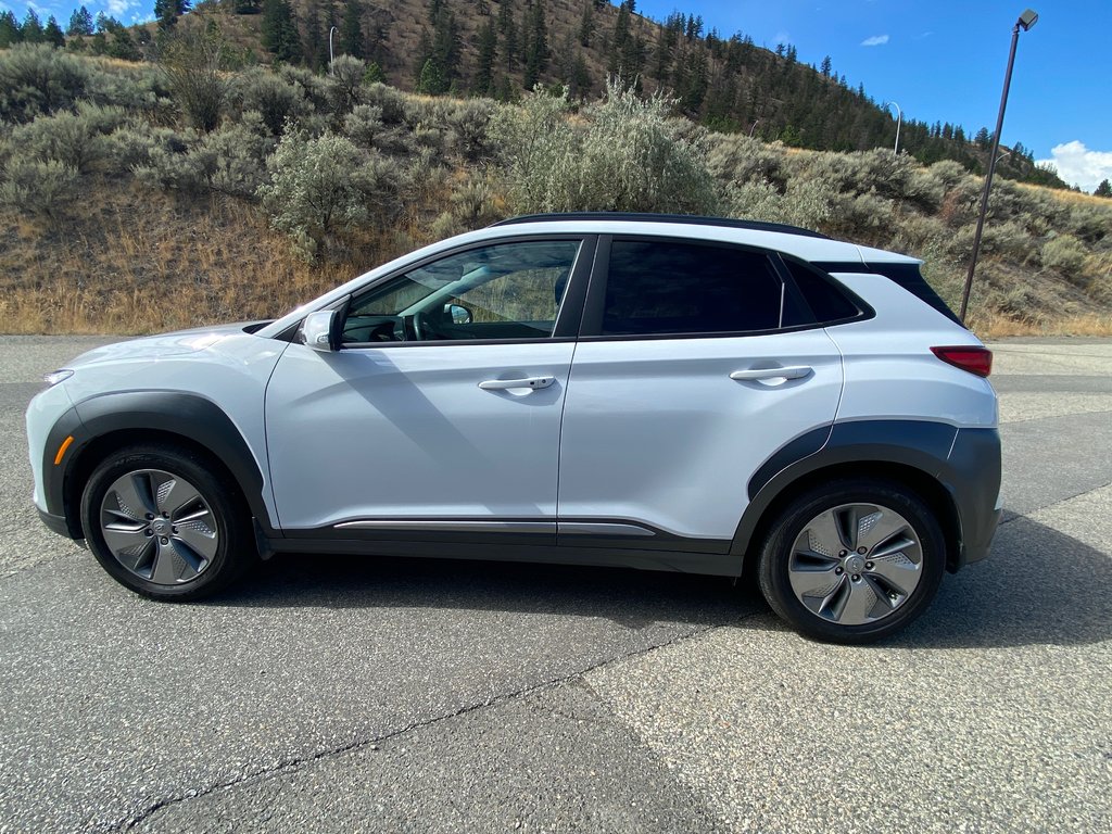 2021 Hyundai Kona Electric Ultimate in Kamloops, British Columbia - 12 - w1024h768px