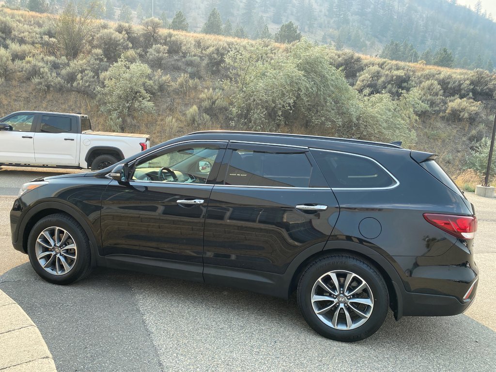 2019 Hyundai Santa Fe XL Luxury in Kamloops, British Columbia - 6 - w1024h768px