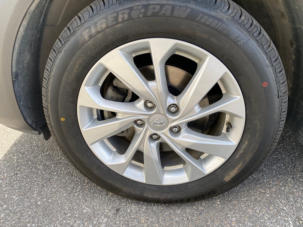 2020 Hyundai Tucson Preferred in Kamloops, British Columbia - 8 - w1024h768px