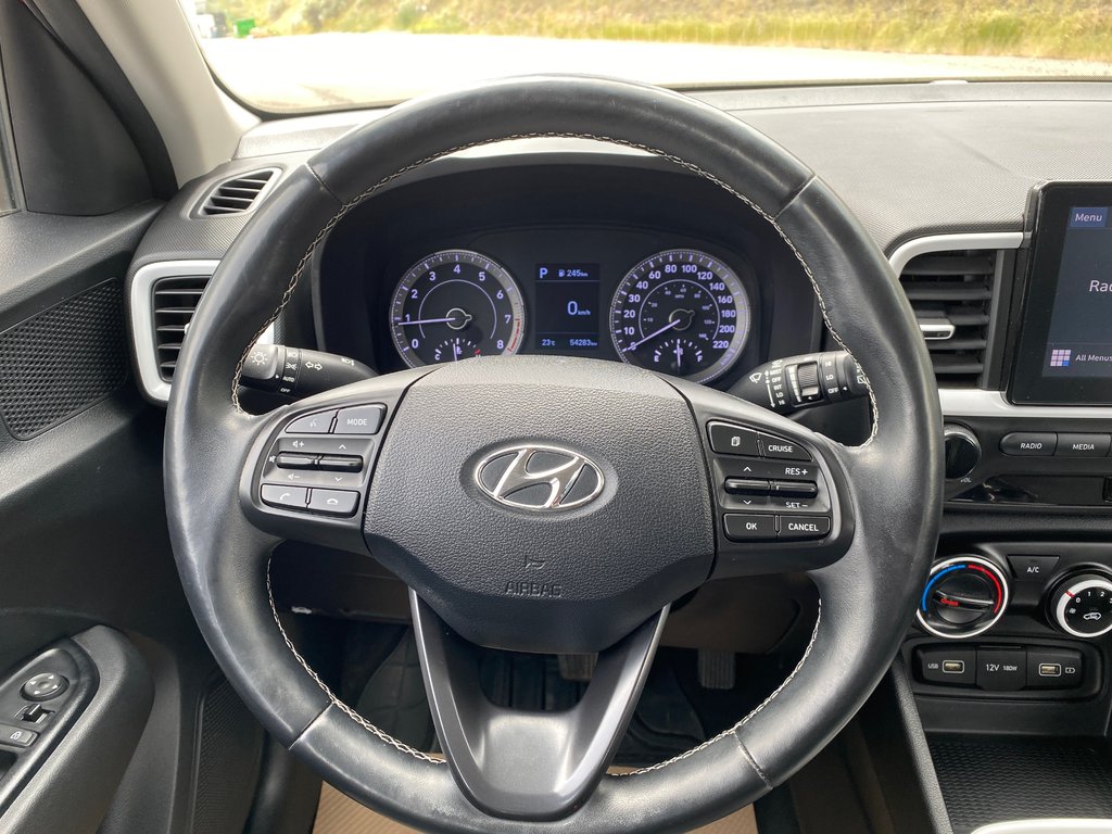 2022 Hyundai Venue Urban in Kamloops, British Columbia - 15 - w1024h768px