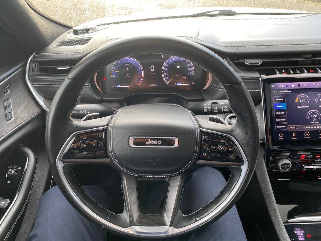 2022 Jeep Grand Cherokee L Overland in Kamloops, British Columbia - 15 - w1024h768px