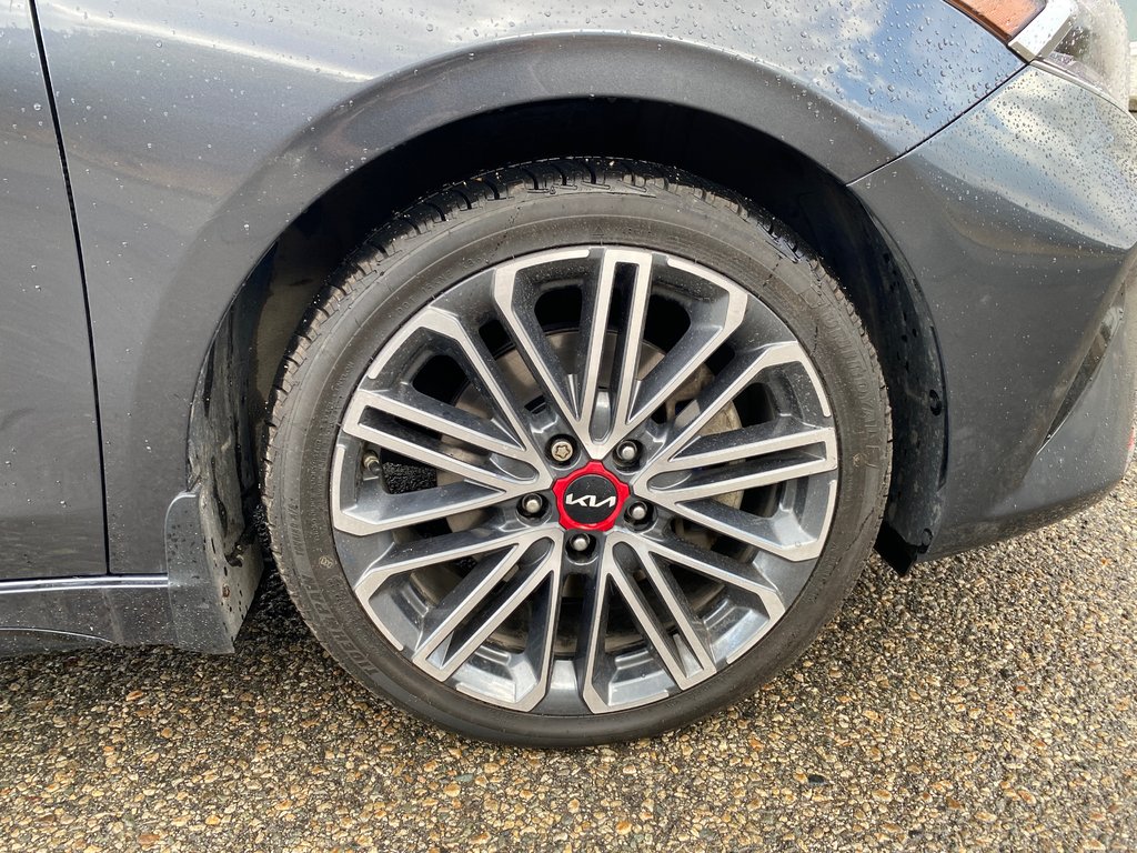 2023 Kia Forte GT Limited in Kamloops, British Columbia - 2 - w1024h768px