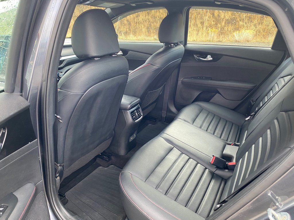 2023 Kia Forte GT Limited in Kamloops, British Columbia - 8 - w1024h768px