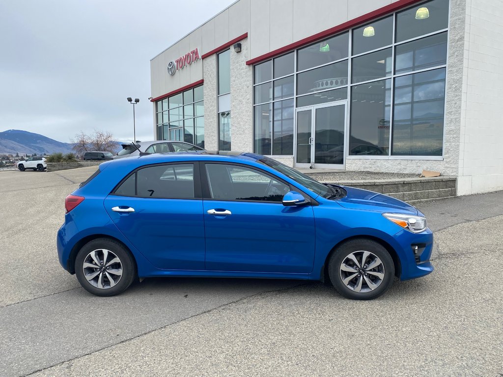 2021 Kia Rio 5-door EX Premium Hatchback in Kamloops, British Columbia - 6 - w1024h768px
