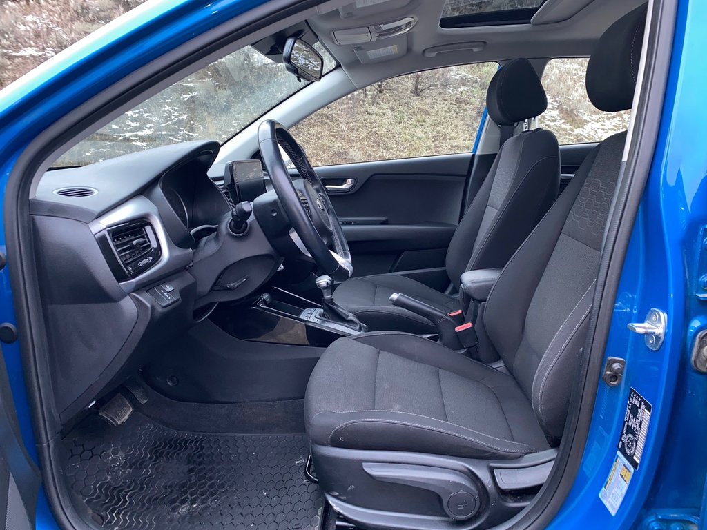 2021 Kia Rio 5-door EX Premium Hatchback in Kamloops, British Columbia - 9 - w1024h768px