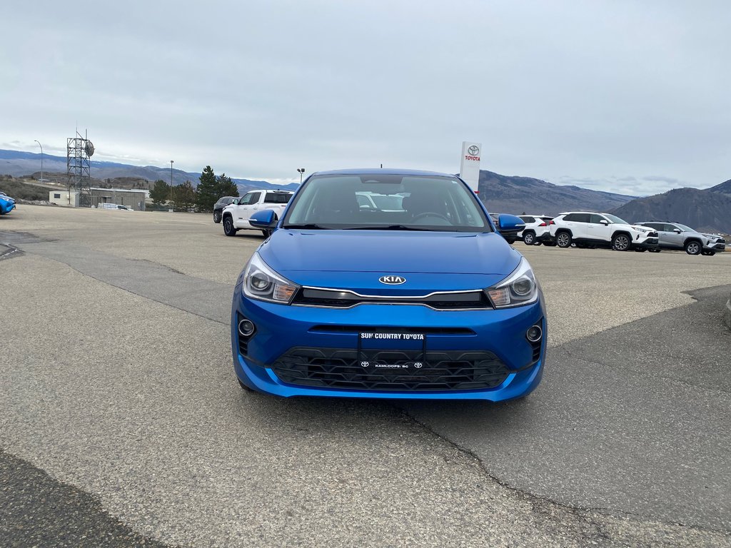 2021 Kia Rio 5-door EX Premium Hatchback in Kamloops, British Columbia - 2 - w1024h768px