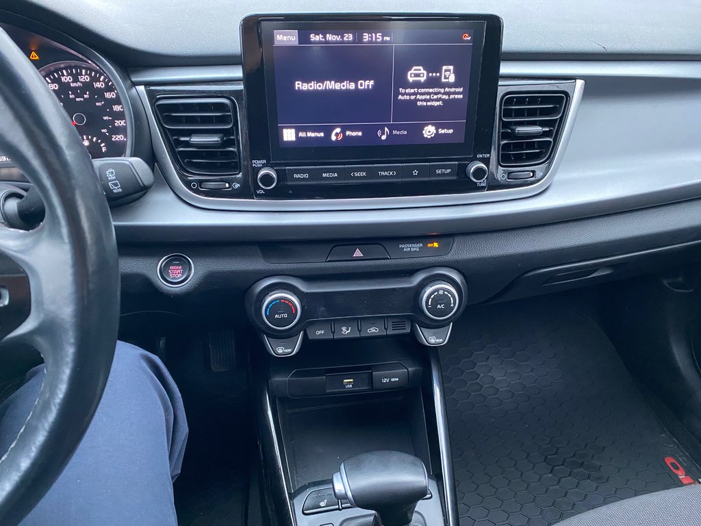 2021 Kia Rio 5-door EX Premium Hatchback in Kamloops, British Columbia - 10 - w1024h768px