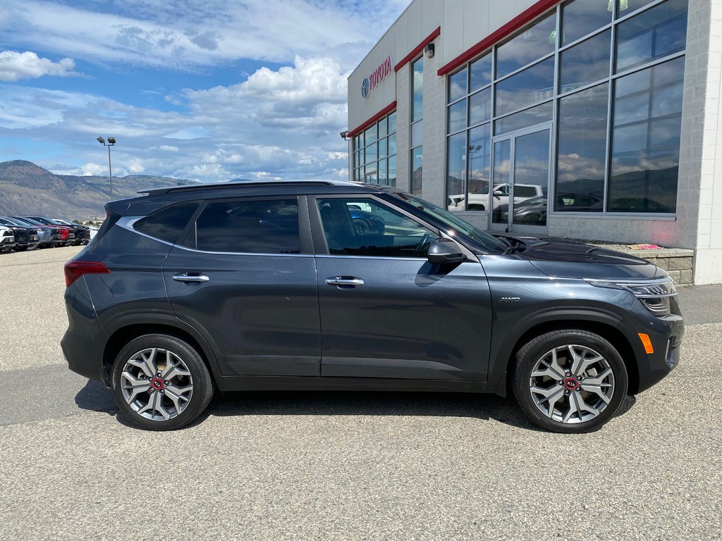 2021 Kia Seltos SX Turbo in Kamloops, British Columbia - 2 - w1024h768px