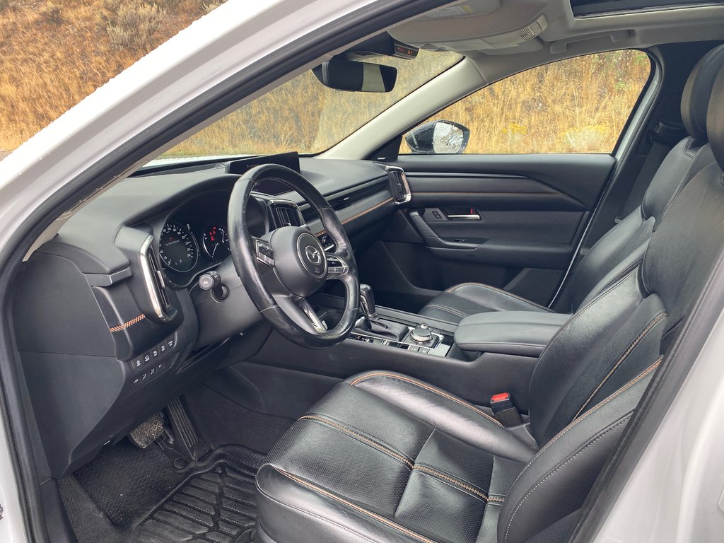 2023 Mazda CX-50 in Kamloops, British Columbia - 11 - w1024h768px