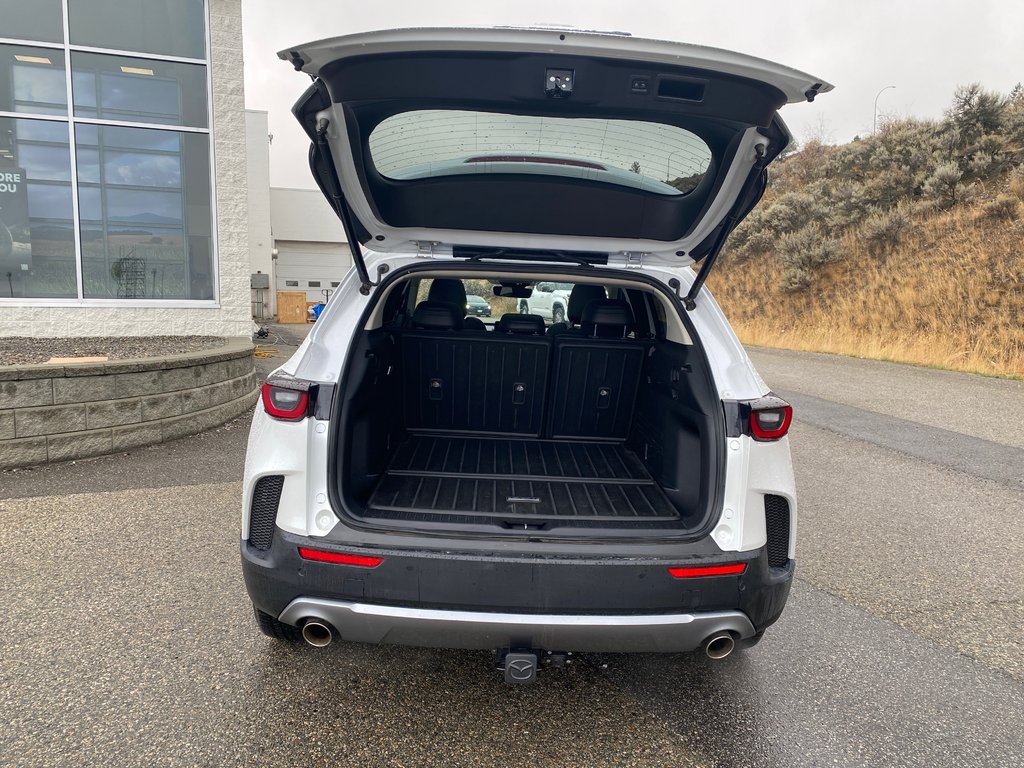 2023 Mazda CX-50 in Kamloops, British Columbia - 6 - w1024h768px