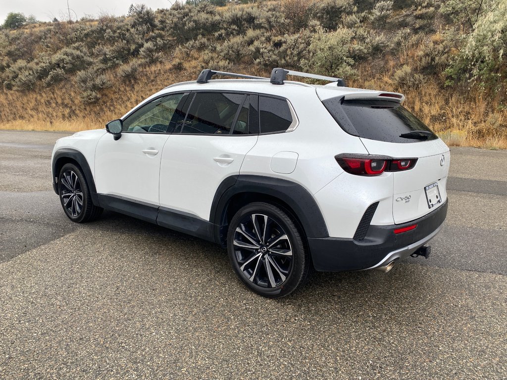 2023 Mazda CX-50 in Kamloops, British Columbia - 7 - w1024h768px