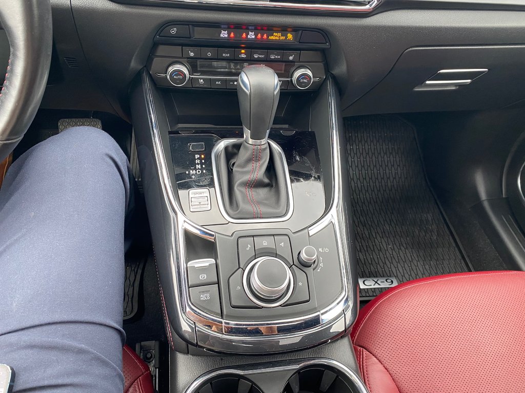 2022 Mazda CX-9 Kuro Edition in Kamloops, British Columbia - 16 - w1024h768px