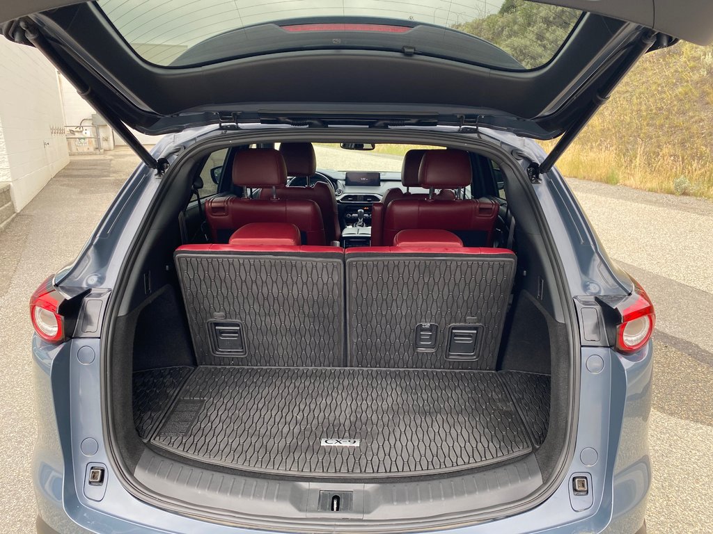 2022 Mazda CX-9 Kuro Edition in Kamloops, British Columbia - 9 - w1024h768px