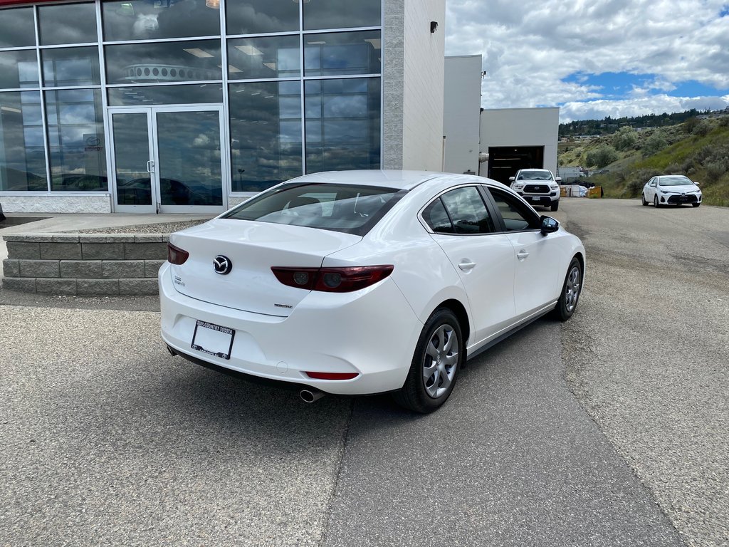 2019 Mazda Mazda3 GX in Kamloops, British Columbia - 2 - w1024h768px