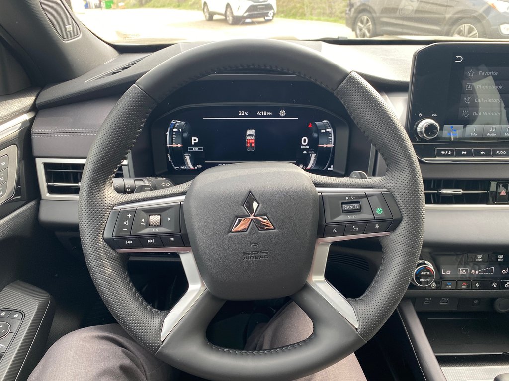 2025 Mitsubishi Outlander Plug-In Hybrid SEL in Kamloops, British Columbia - 12 - w1024h768px